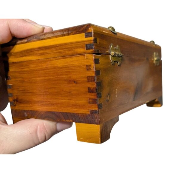 Cedar Wooden Trinket Box Brass Accents Hinged Lid Jewelry Storage sm Rustic Deco - Picture 3 of 12